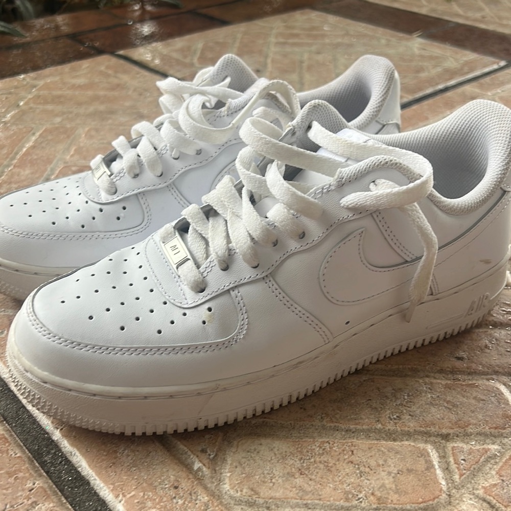Nike Air Force 1